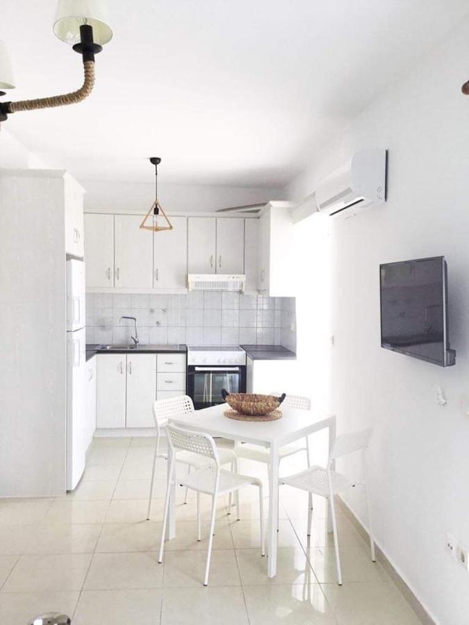 Aqualia Apartment 1 Karpathos Exterior photo